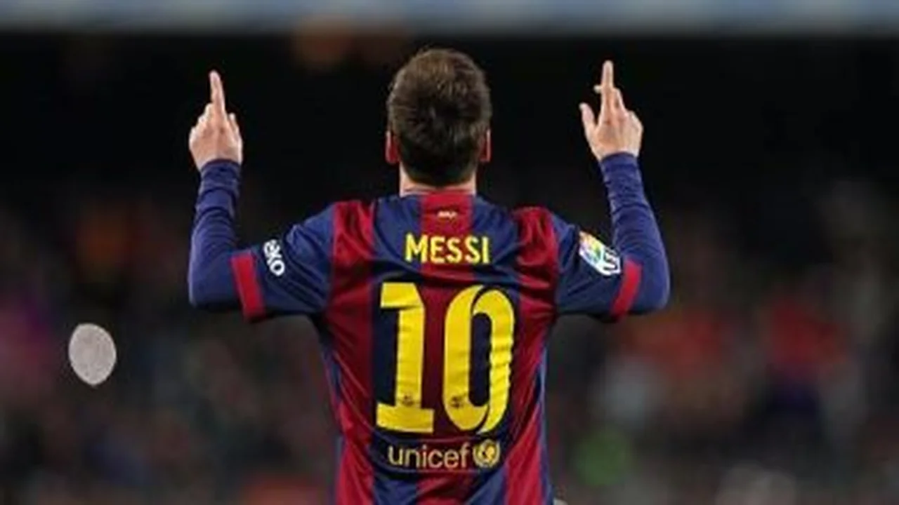 ليونيل ميسي يهنئ برشلونة بلقب الدوري الإسباني